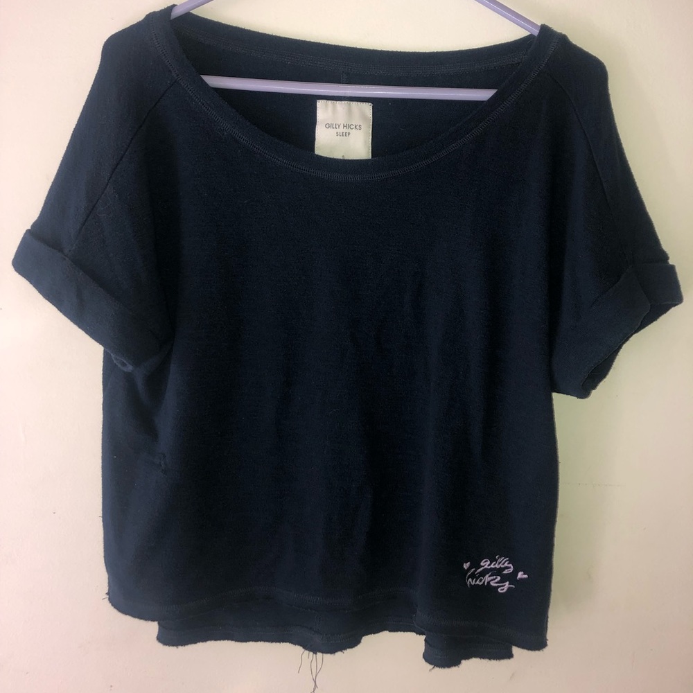 Hollister Tee